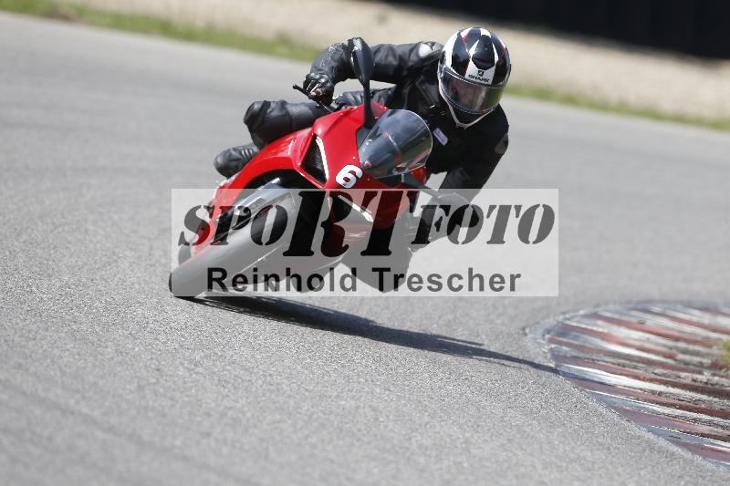 /27 12.06.2025 Ducati Schweiz Trackday Warmup  ADR/blau-bleu/6